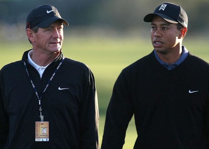 sm tiger woods-min
